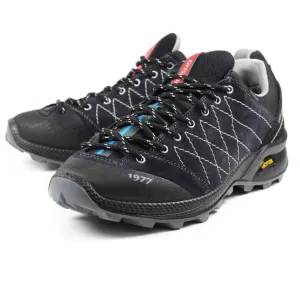 Argon Walking Shoes