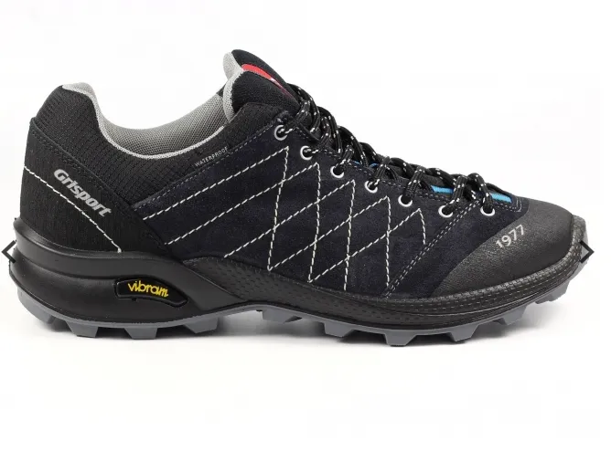 Argon Walking Shoes