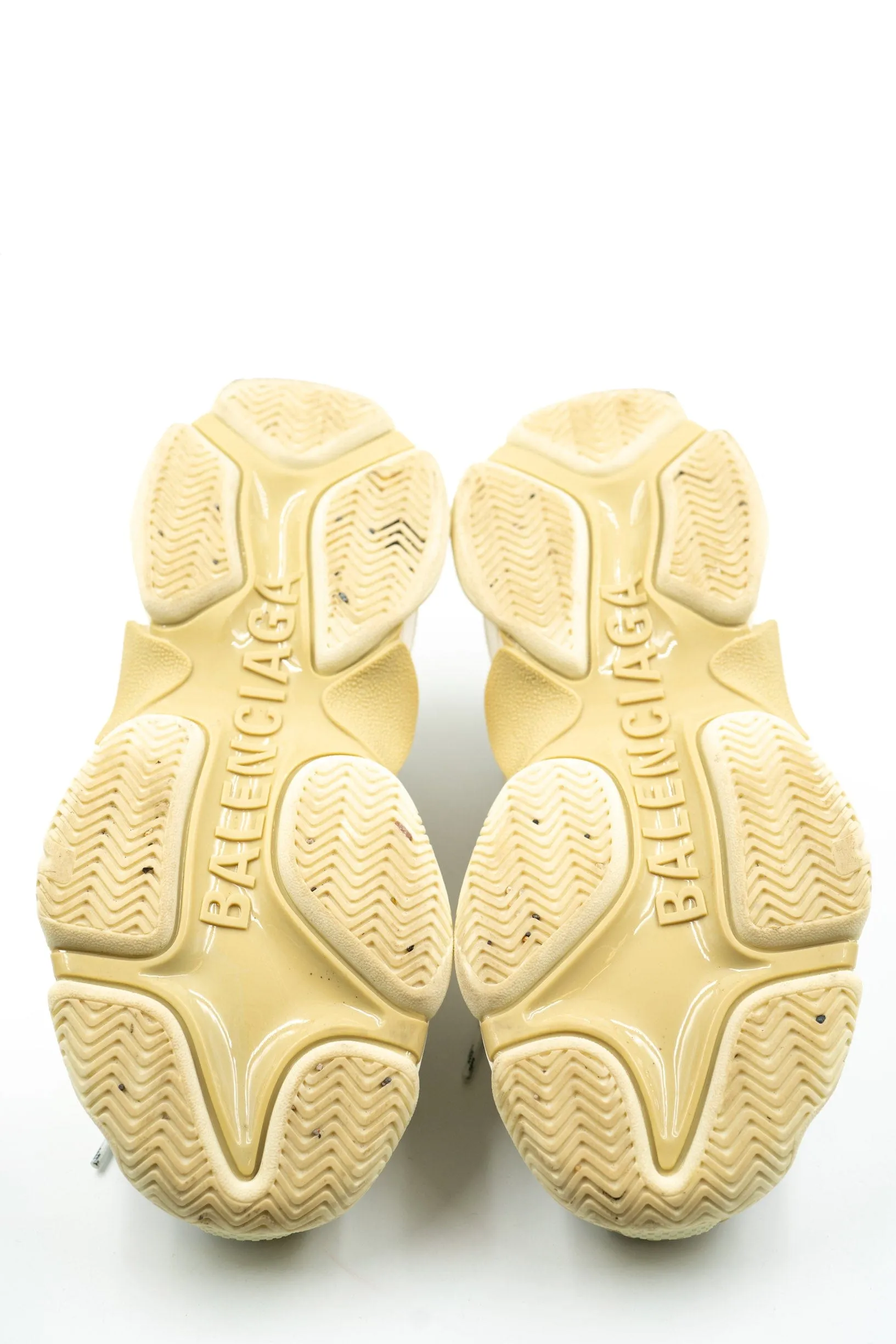 Balenciaga Triple S Trainers White in Size 39 - ALL0155