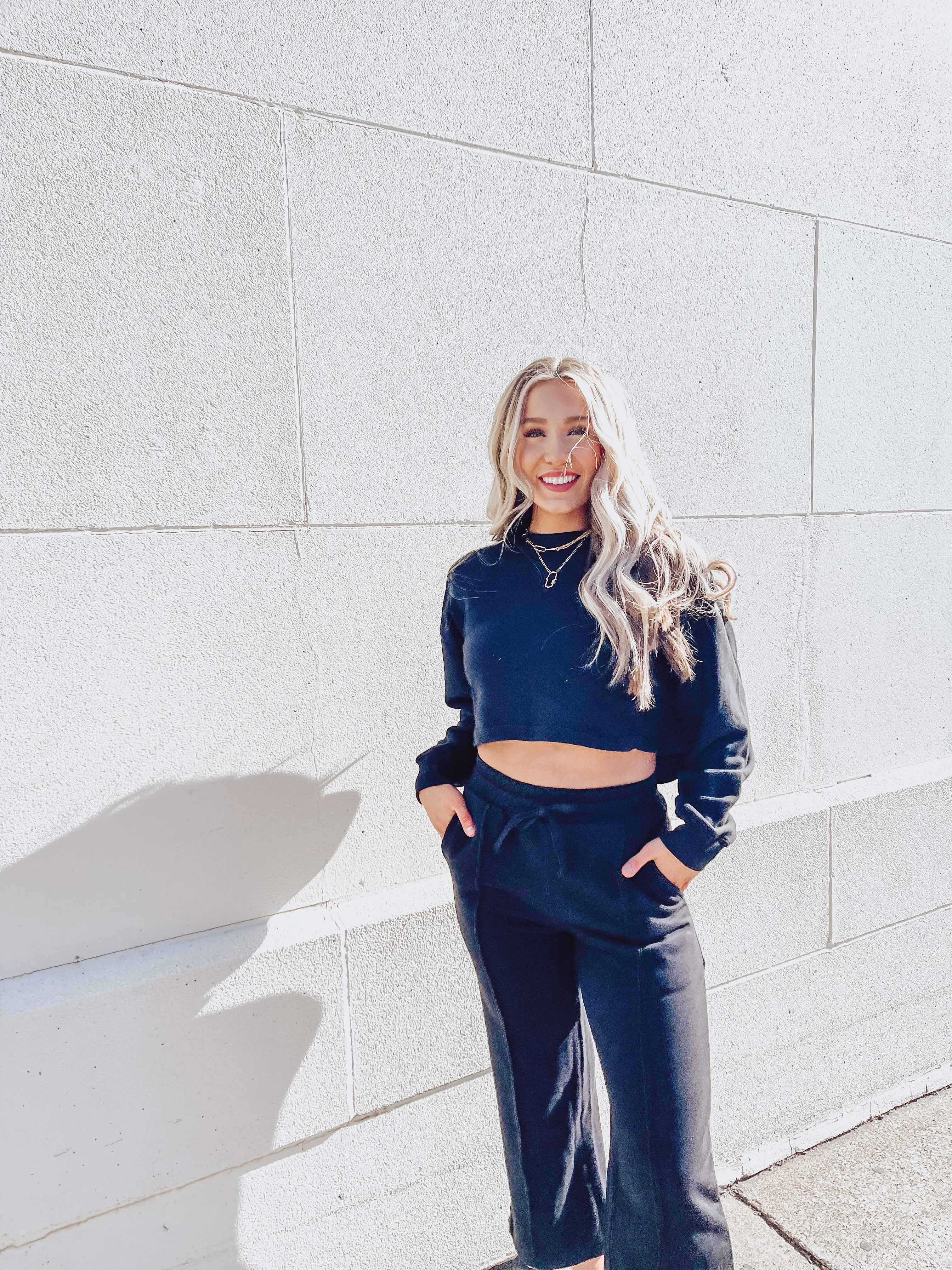 Black Cropped Crewneck Sweatshirt