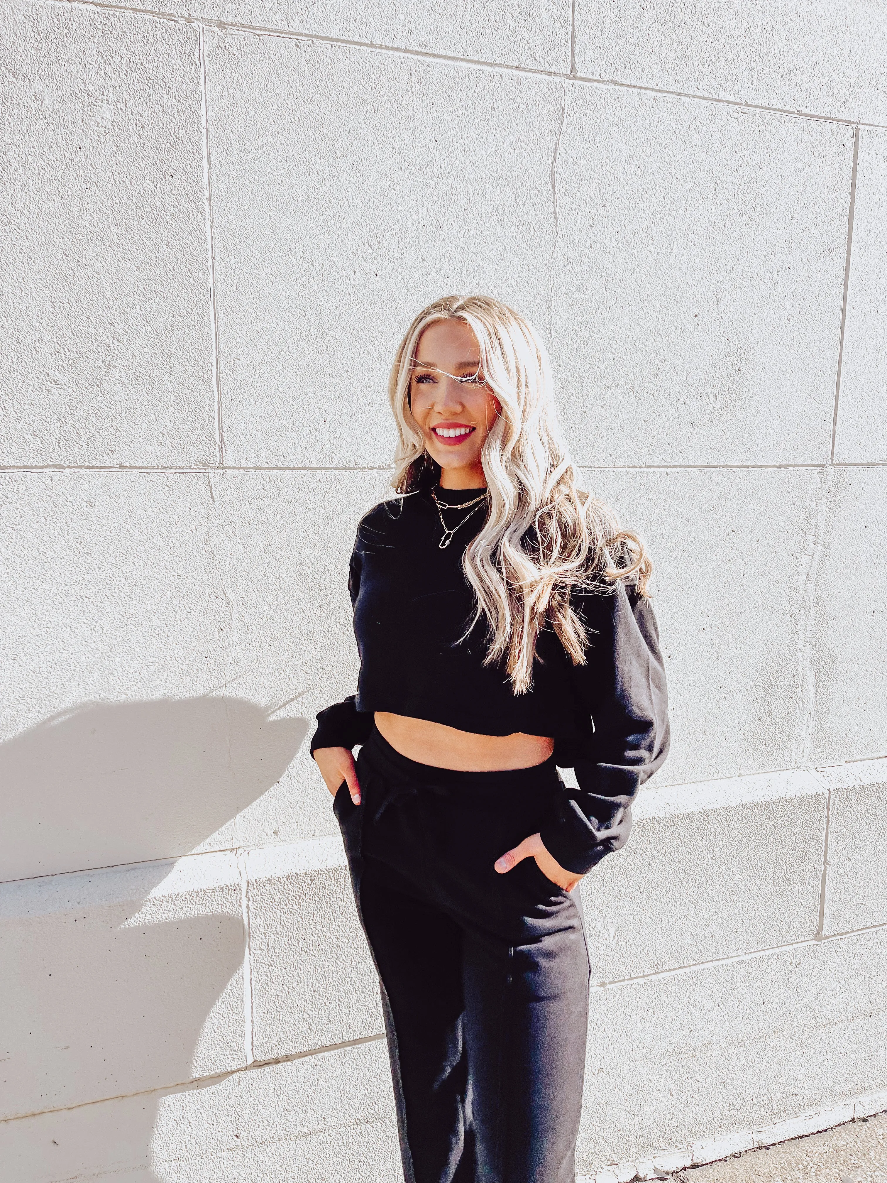 Black Cropped Crewneck Sweatshirt