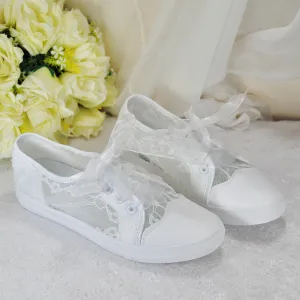 Lace Trainers/Sneakers
