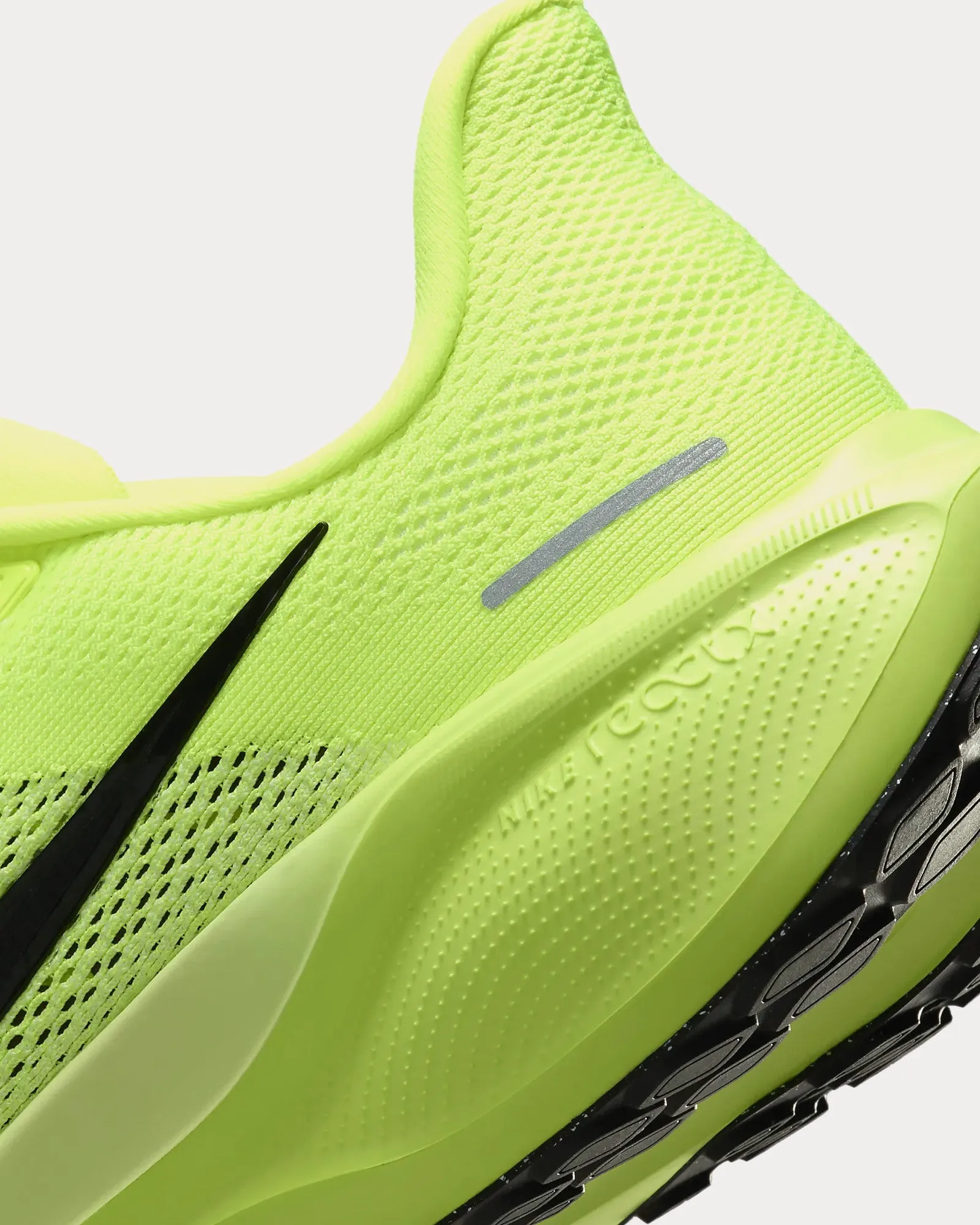 Pegasus 41 Volt / Barely Volt / Black Running Shoes