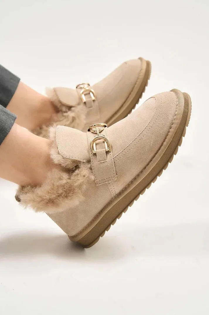 Puff Buckle Beige   Nestle Milk